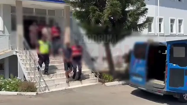 Uyuşturucu Operasyonunda 20 Tutuklama