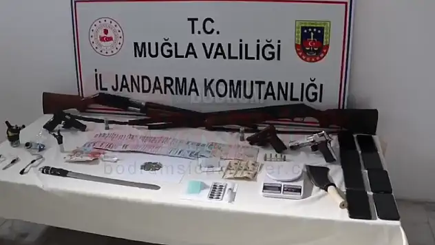 Uyuşturucu Operasyonunda 9 Kişi Tutuklandı