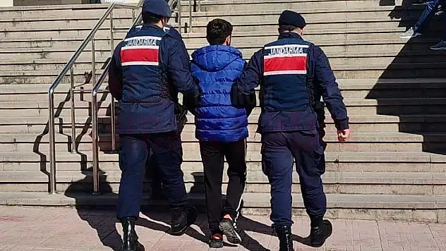 Uyuşturucu Ticareti Yapan Şahıs Yakalandı