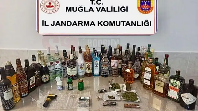 Uyuşturucu ve Kaçak İçki Bulunduran 2 Şüpheli Gözaltına Alındı