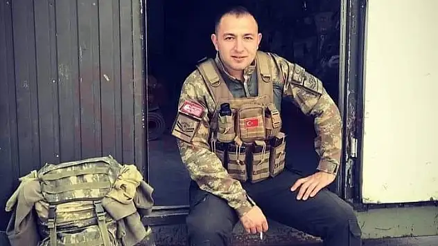 Uzman Çavuş Otomobilinde Ölü Bulundu