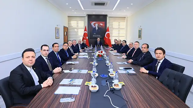 Vali Akbıyık 2025 çalışmalarını değerlendirdi