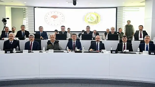 Vali Akbıyık, orman yangınlarına karşı 24 ilin masasında Muğla'yı temsil etti