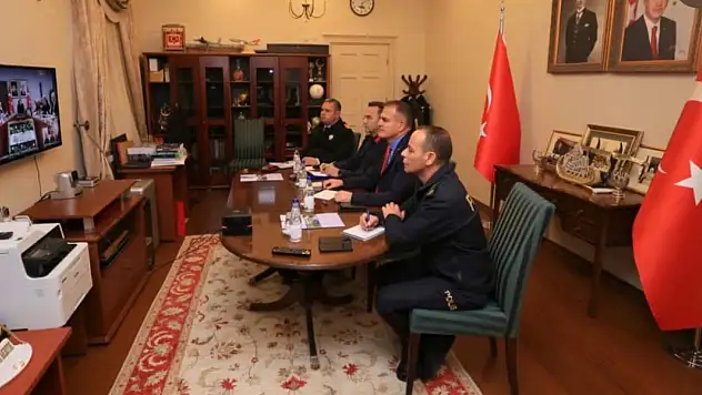 Vali Akbıyık yılbaşı tedbirleri ve asayiş toplantısına katıldı