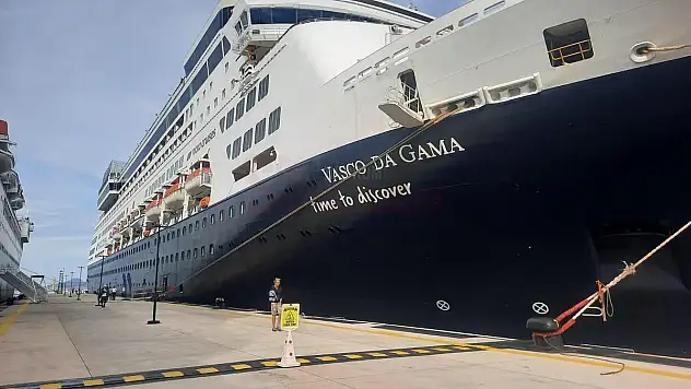 Vasco Da Gama Yolcu Gemisi Bodrum'da