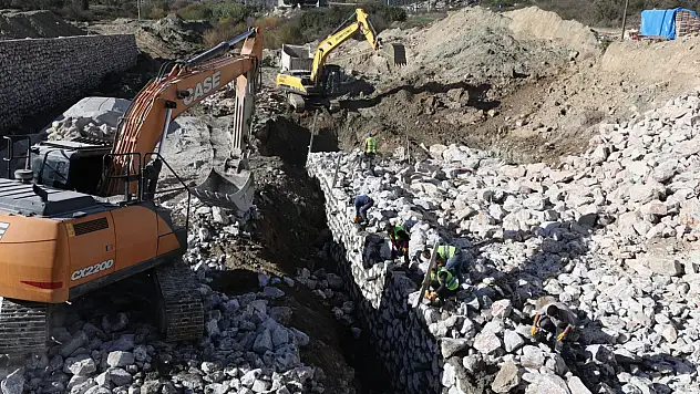 Vatandaş istedi, Büyükşehir harekete geçti