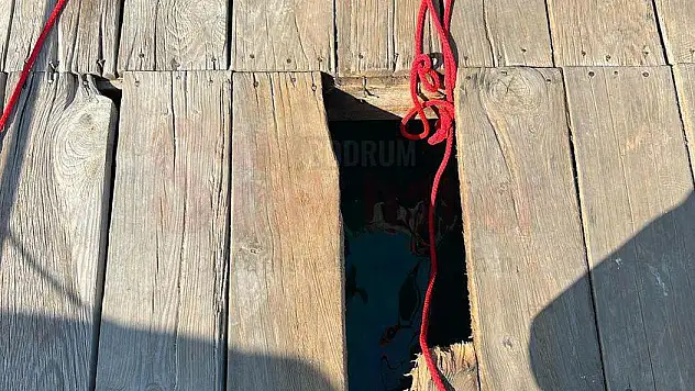 Vatandaşlar Bakımsız İskeleden Şikayetçi