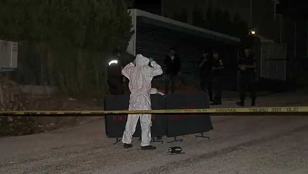 Yabancı Uyruklu Şahıs Yol Ortasında Ölü Bulundu