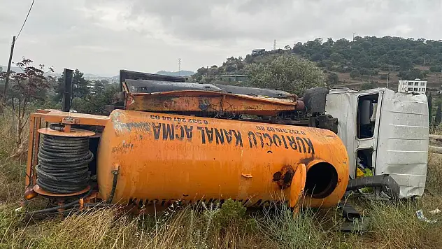 Yalıkavak Yolunda Devrilen Araçta 2 Kişi Yaralandı