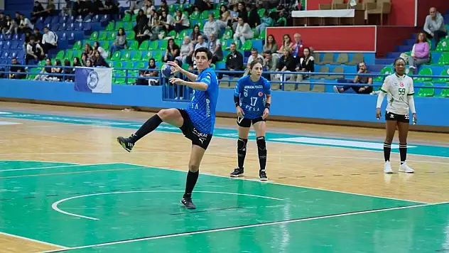Yalıkavakspor Görele'yi Mağlup Ederek Liderliğini Sürdürdü