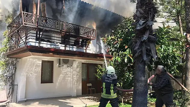 Yangın Maddi Hasarla Atlatıldı
