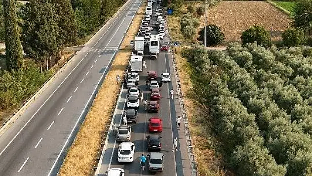 Yangın Nedeniyle Trafiğe Kapatılan Aydın-Muğla Karayolu Açıldı
