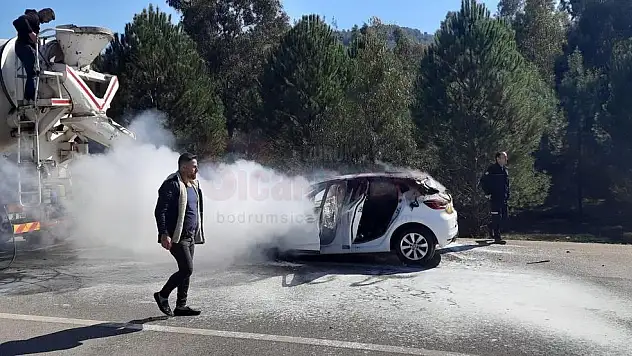 Yangında Araç Kullanılamaz Hale Geldi