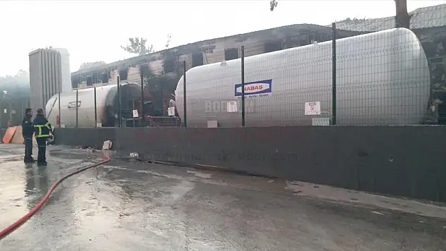 Yangında yaralanan otel personeli ambulans uçakla İstanbul'a nakledildi