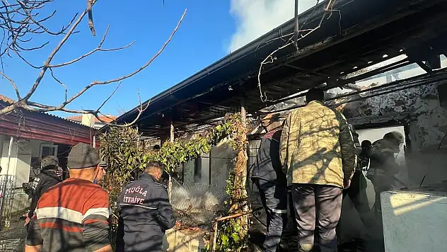 Yaşlı Adam Yangında Hayatını Kaybetti