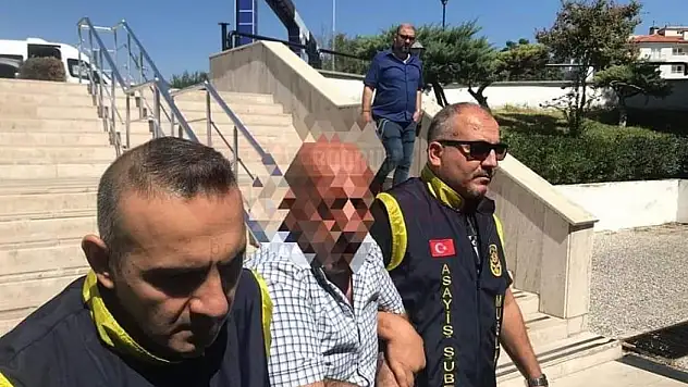 Yaşlı Kadının 1 Milyon 200 Bin Liralık Altınını Dolandıran Şahıs Yakalandı