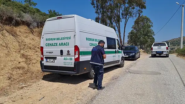 Yol Kenarında Asılı Halde Bulundu