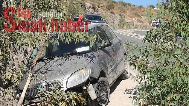 Yoldan Çıkan Araç 30 Metre Uçtu!