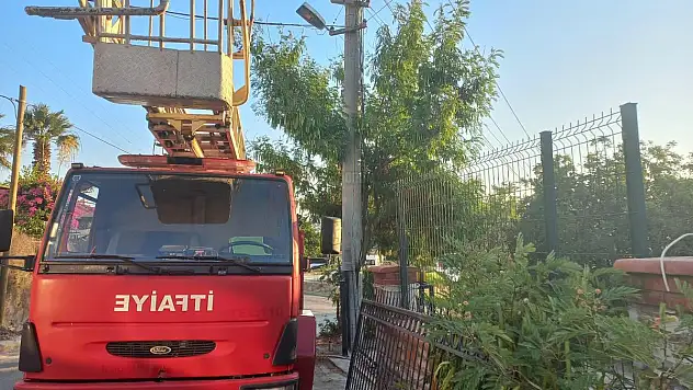 Yüksek Gelen Akım 2 Evde Maddi Hasara Sebep Oldu