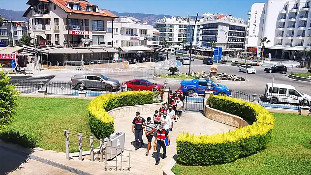 Yunanistan'a kaçmaya çalışan 3 FETÖ şüphelisi yakalandı