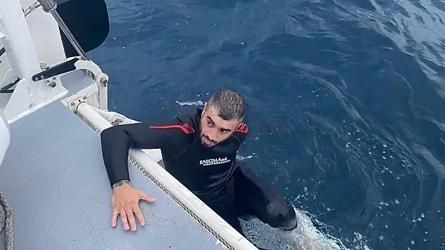 Yüzerek Karşıya Geçmeye Çalıştı