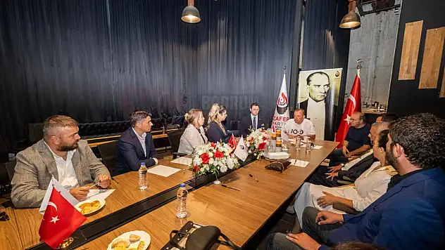 Zafer Partisi Genel Başkan Yardımcısı Koçak Tükenmez Bodrumda Basın ile Bir Araya Geldi