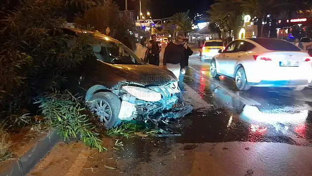 Zincirleme Kaza Anları Kendi Kameralarına Yansıdı