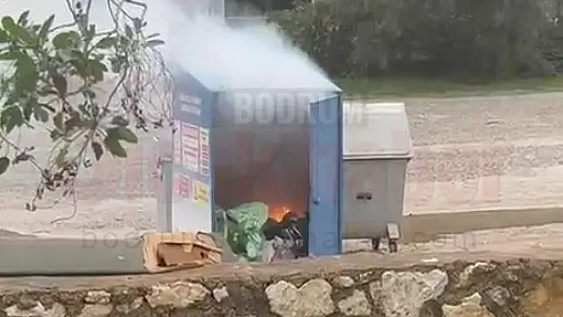 Zirai Atık Konteynerinde Çıkan Yangın Panik Yarattı