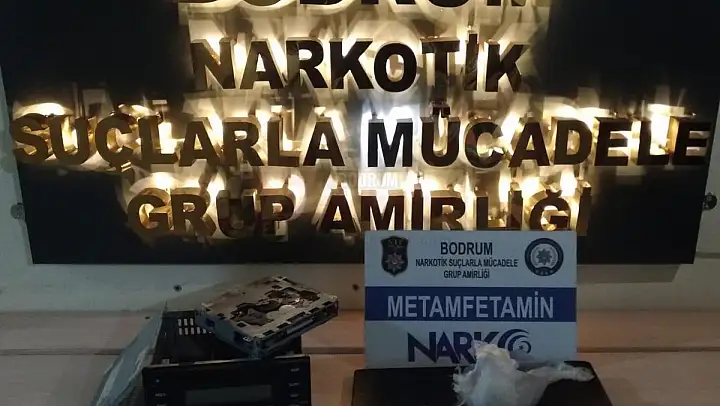 Uyuşturucu ile Bodrum'a Girerken Yakalandılar...