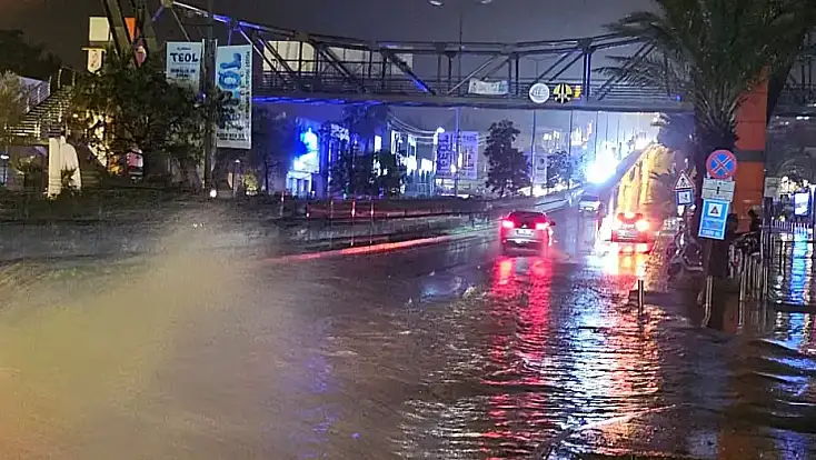 Ege'nin batısında kuvvetli yağış bekleniyor