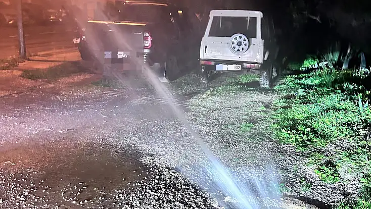 Vatandaş susuz sokaklar su içinde