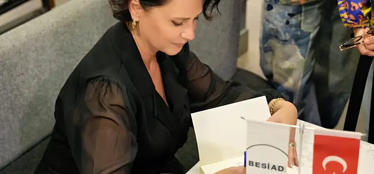 BESİAD Buluşmasında Nazan Arısoy'dan 'İş Hayatında Karakter Analizi' Sunumu