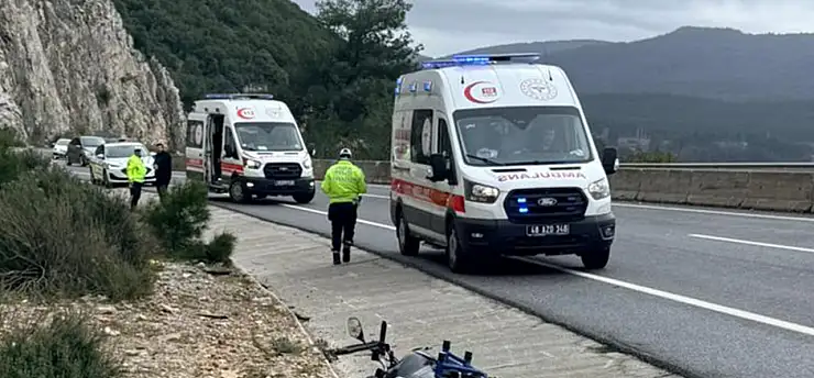 Menteşe devrant mevkiinde kaza: 2 yaralı