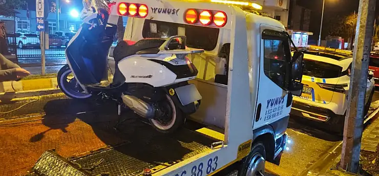 Trafiği tehlikeye atan motosiklet yarışı pahalıya patladı 3 ehliyet iptal 4 motosiklet men