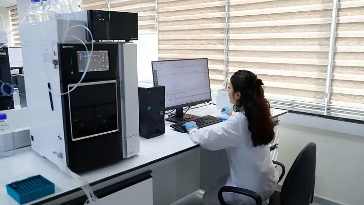 100.Yıl Gıda Analiz Laboratuvarı Bal ve Zeytinyağı için Devrede