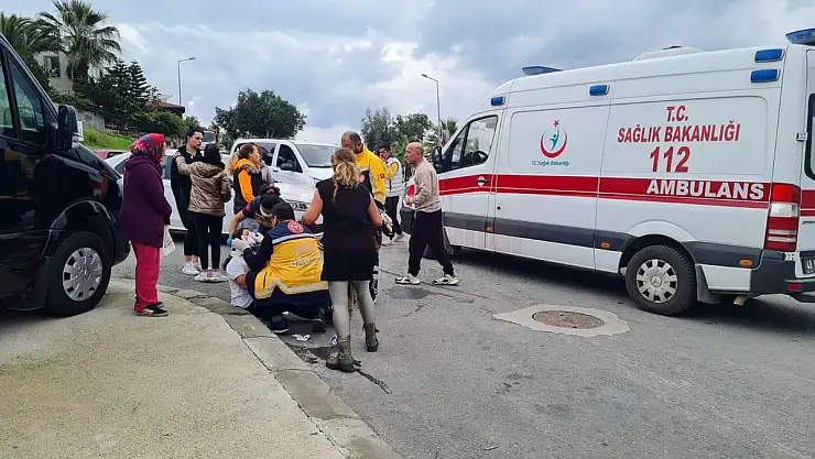 2 Aracın Çarpıştığı Kazada 1'i Çocuk 2 Kişi Yaralandı