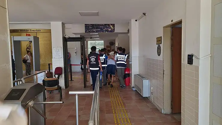 2 Kişinin Ölümü ile İlgili 3 Şüpheli Daha Adliyeye Sevk Edildi