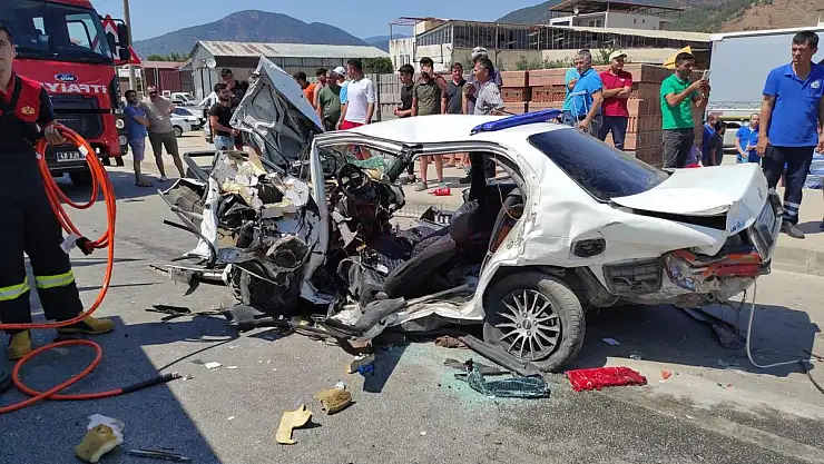 4 Araçlı Trafik Kazasında 1 Kişi Öldü, 5 Yaralandı