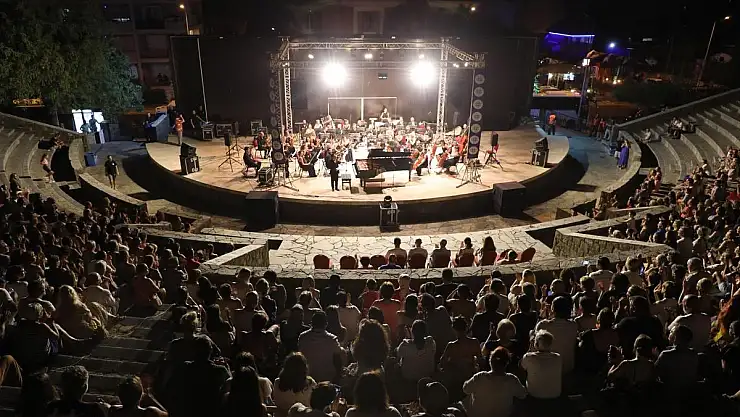 5.İdil Biret Müzik Festivali'ne Sanatseverlerden Yoğun İlgi