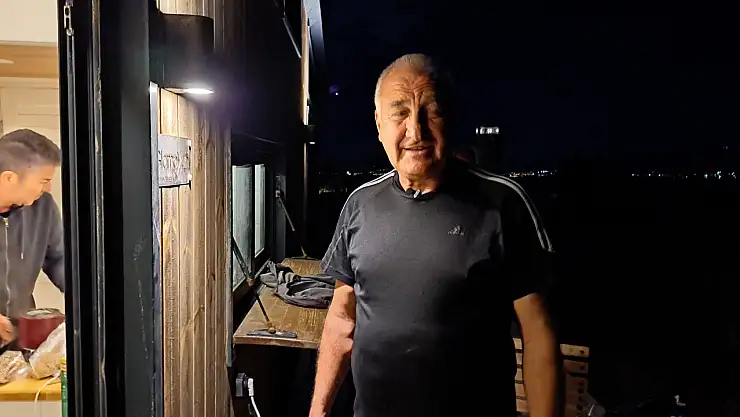 62 yaşında, 25 saatte 102 kilometre yürüdü