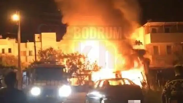 Ahır, Alev Topuna Döndü