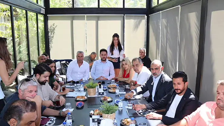 AK Parti'den Bodrum'a çıkarma