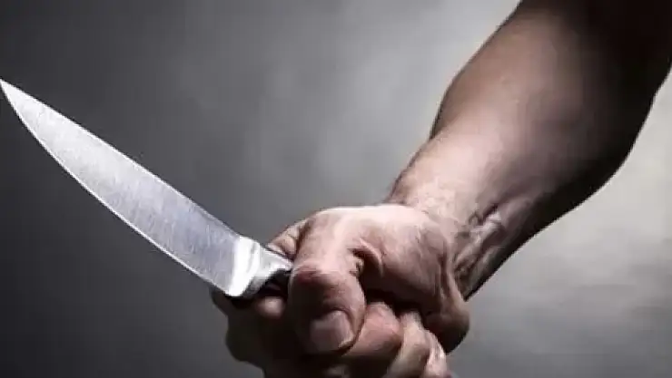 Alkol Alırken Çıkan Tartışma Bıçaklı Kavgaya Dönüştü: 1 Ağır Yaralı