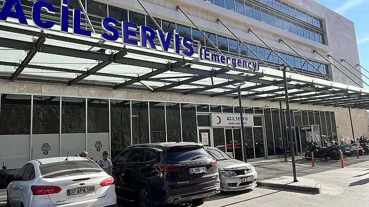 Amca Çocukları Tartışması Kanlı Bitti, 2 Yaralı
