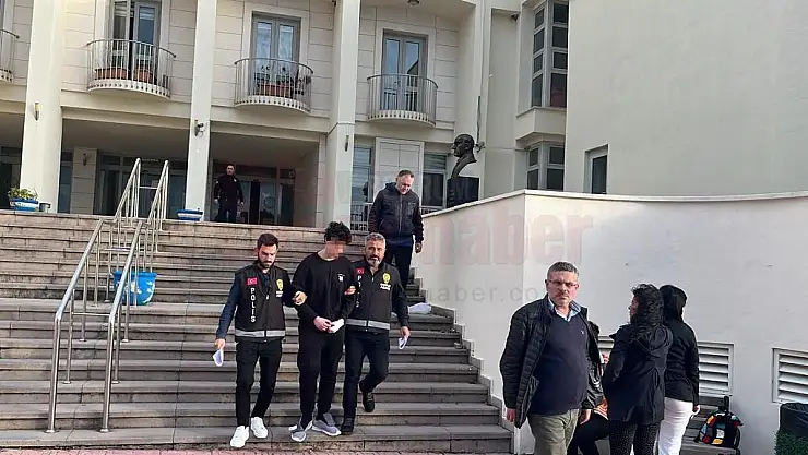 Annesini Öldürme Nedeni Şok Etti