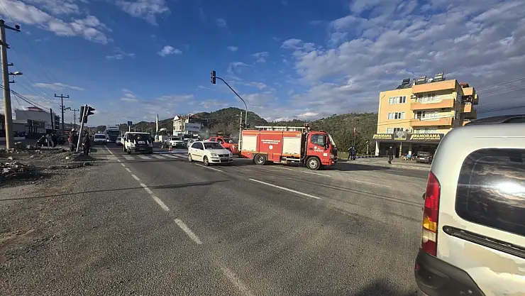 Araç alev aldı sürücü son anda kurtuldu