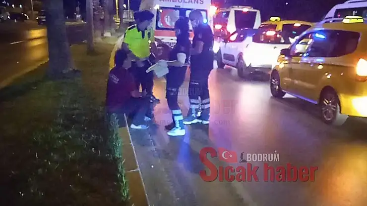 Araç Tarafından Sıkıştırılan Motor Sürücüsü Düşerek Yaralandı