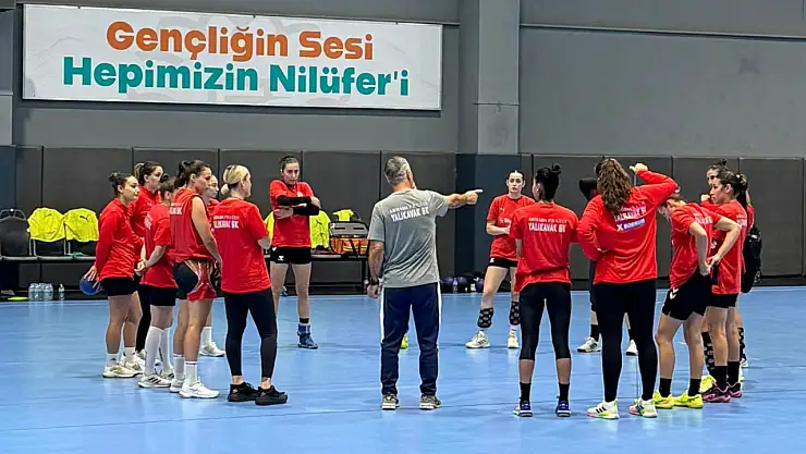 Armada Praxis Yalıkavakspor'dan destek çağrısı ! 'bu kızlar daha fazlasını hak ediyor'
