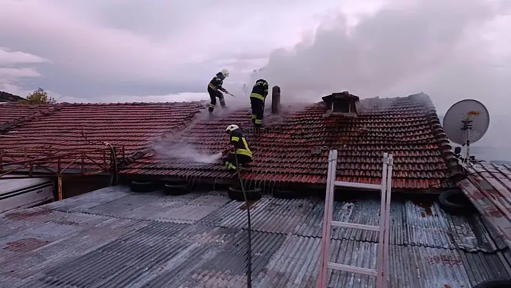 Bacada Çıkan Yangın Korkuttu