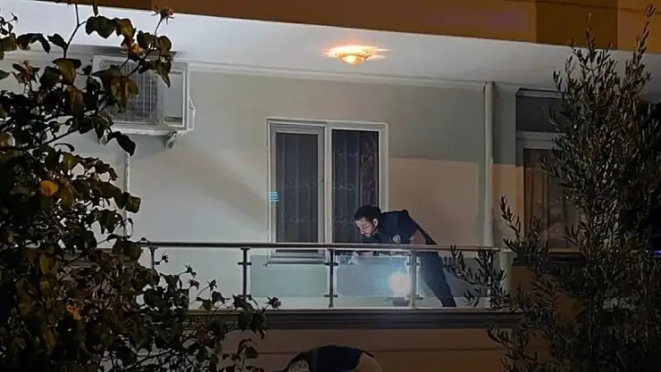 Balkonları karıştırıp yanlış eve saldırdılar !